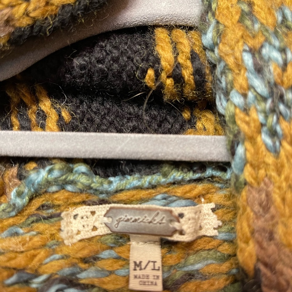 Gilded Intent Multicolor Patterned Cardigan - Picture 3 of 3